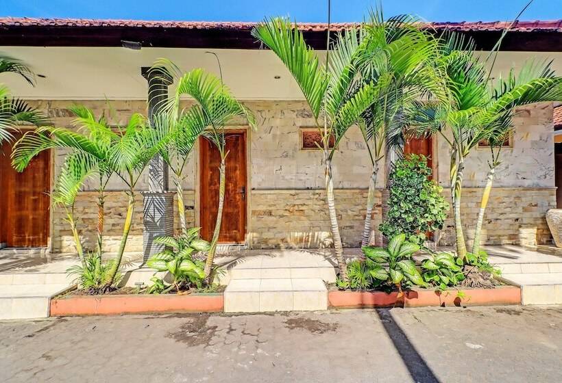 호텔 Oyo 92175 Surya Madu Guest House