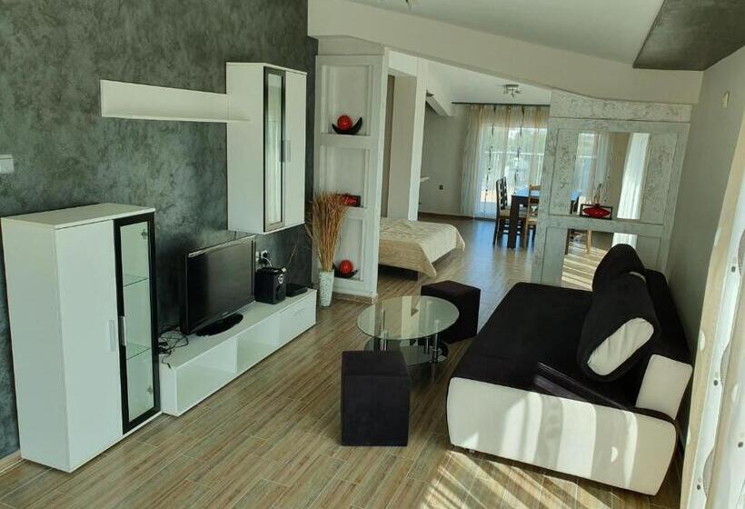 فندق Santa Maria