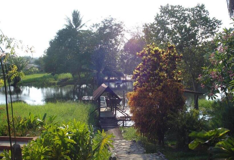 فندق Veragua River House