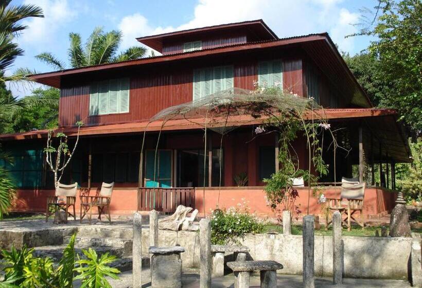 فندق Veragua River House