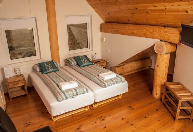 هتل Welcome Lambafell