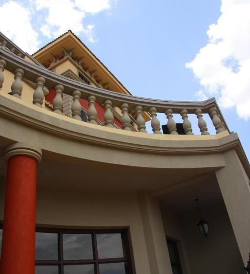 Lake Victoria Serena Golf Resort & Spa