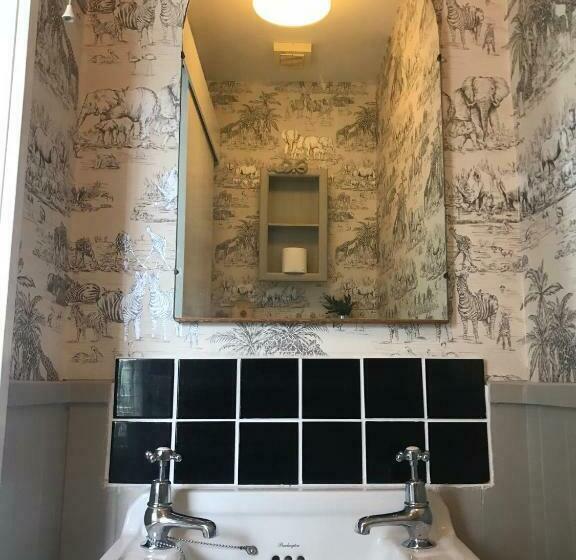 Netherdene Country House Bed & Breakfast