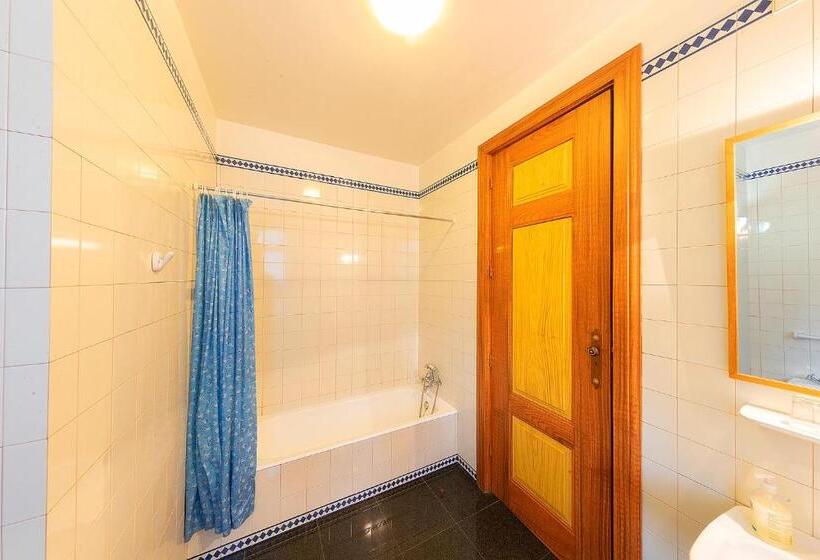 بنسيون Casa De Valdemar