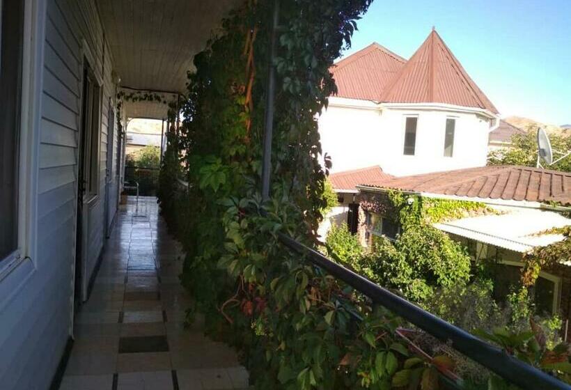 پانسیون Guest House Fairy Tale