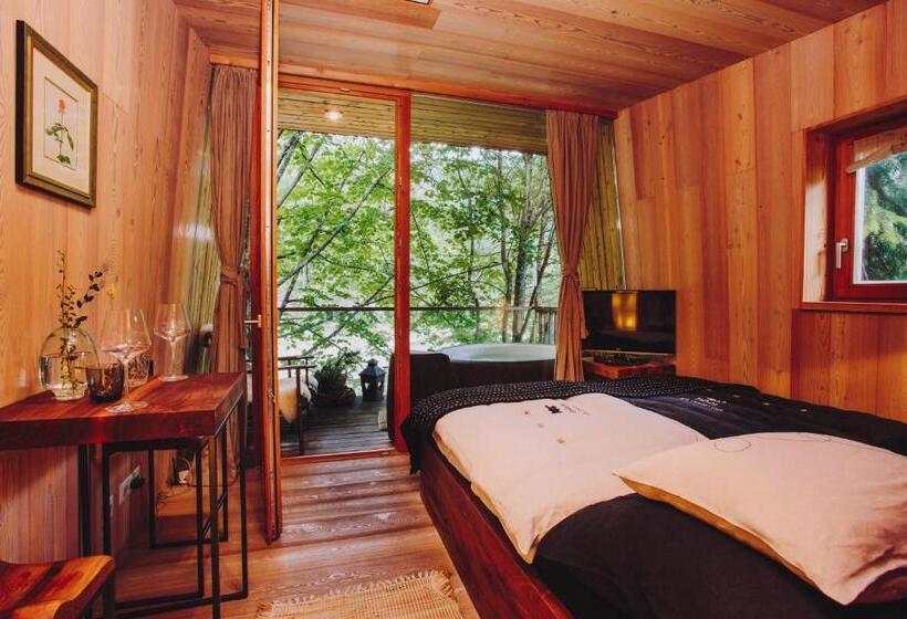 پانسیون House Raduha