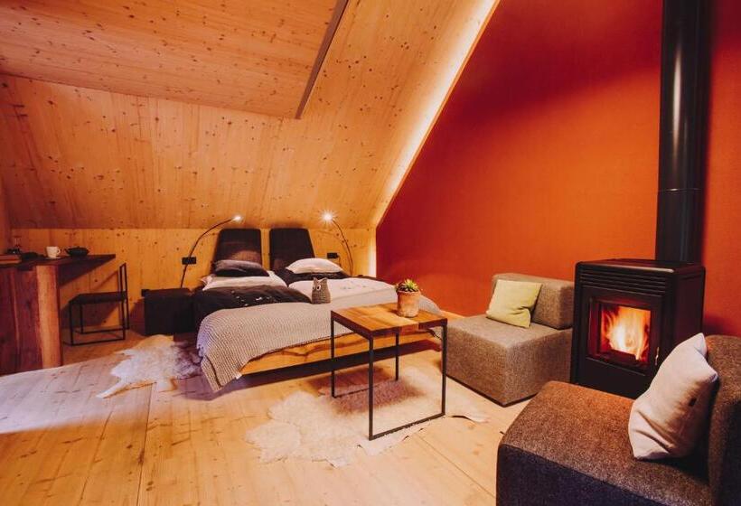 پانسیون House Raduha