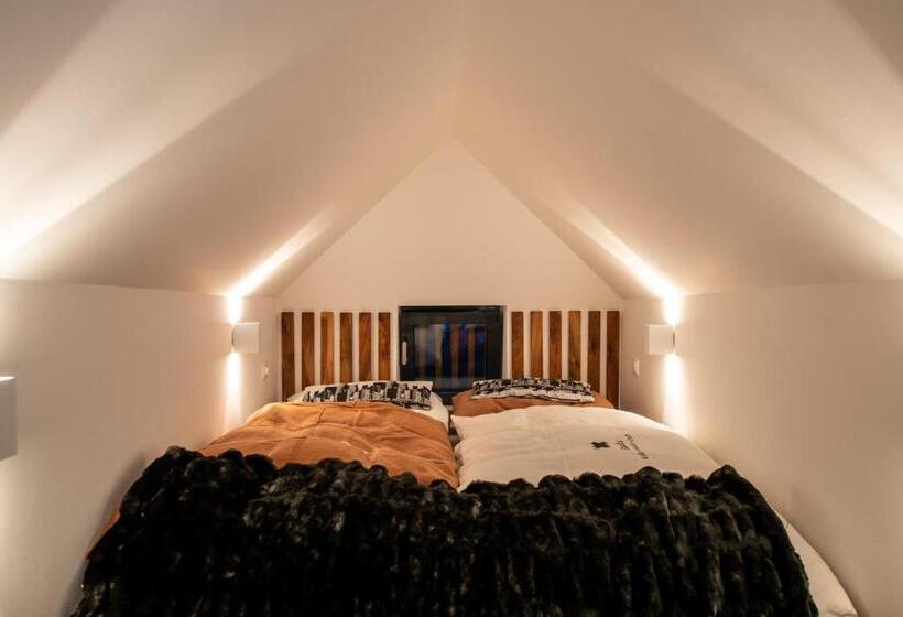 پانسیون House Raduha