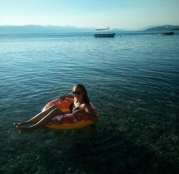 پانسیون Lile Pestani Accommodation