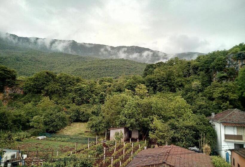 پانسیون Lile Pestani Accommodation