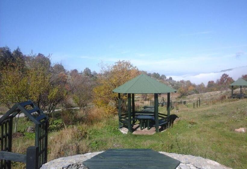 پانسیون Lile Pestani Accommodation