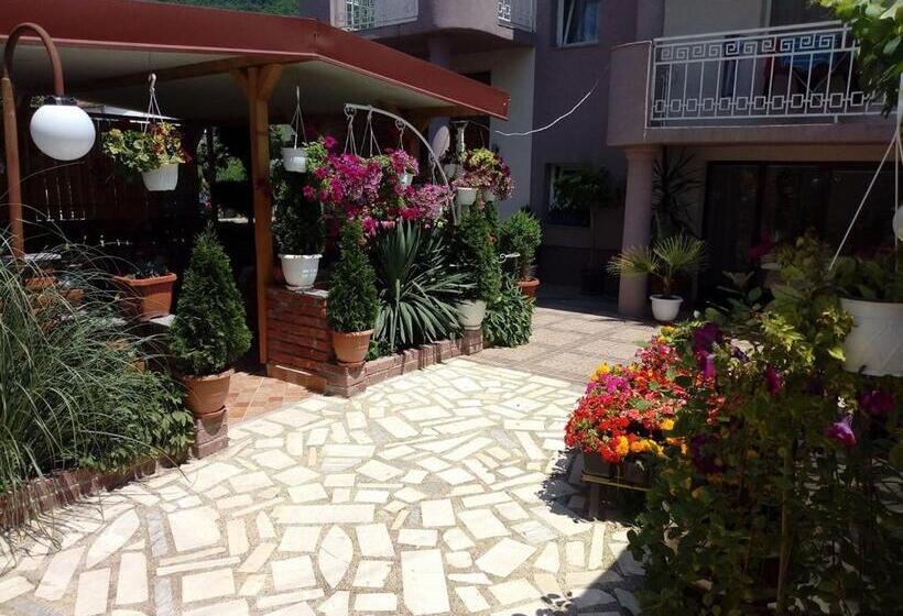 پانسیون Lile Pestani Accommodation