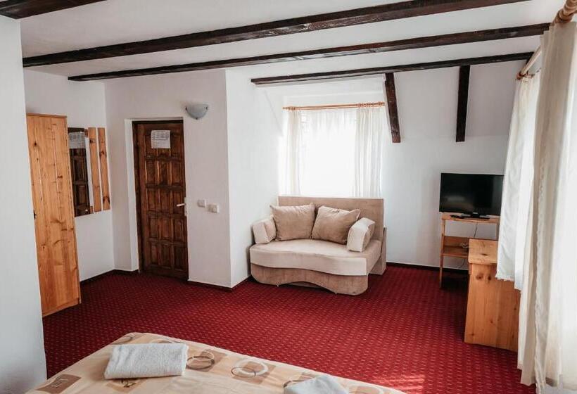 פנסיון Moara De Piatra