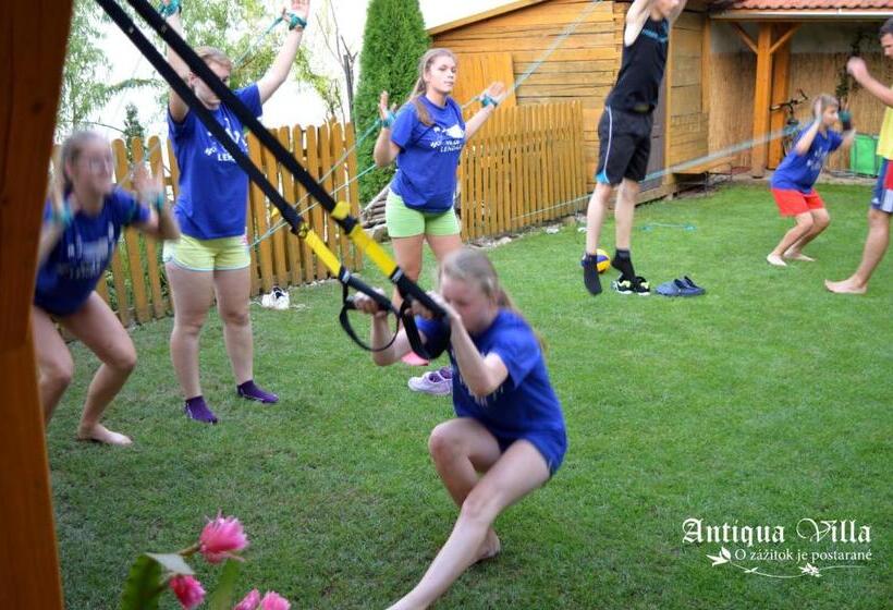 بنسيون Penzión Antiqua Villa