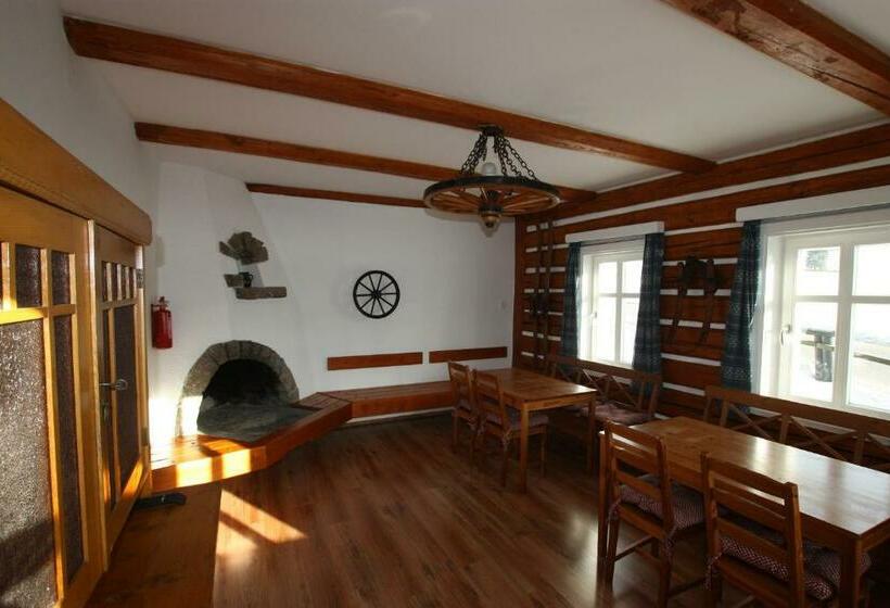 پانسیون Penzion Semerink