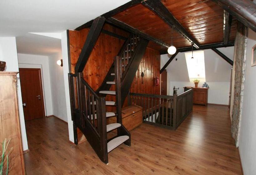 پانسیون Penzion Semerink