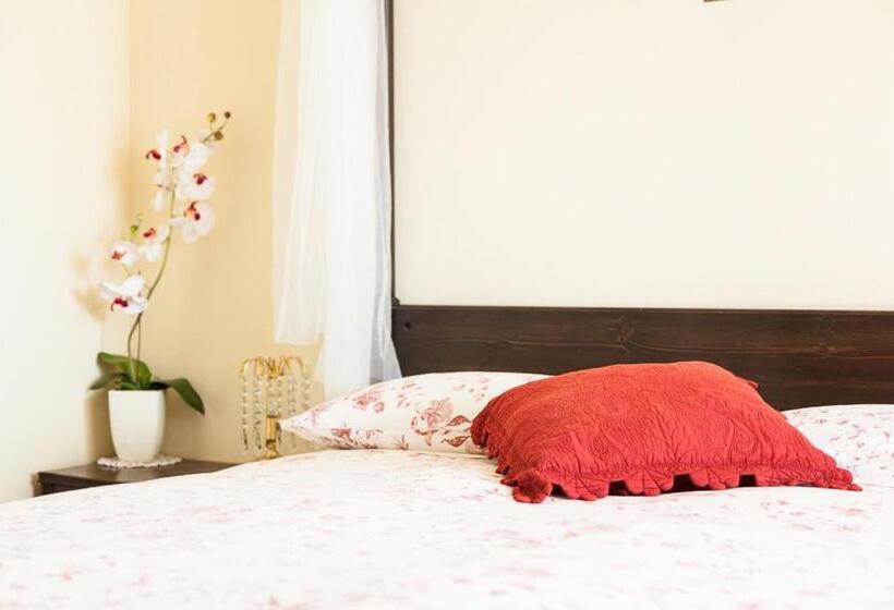 פנסיון Podere Morucciola