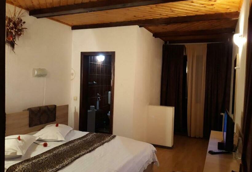 بنسيون Vila Silvana