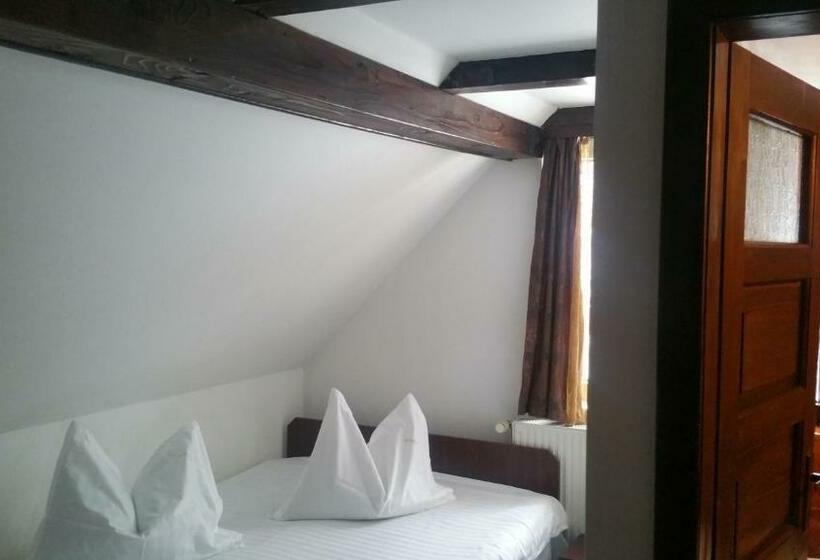 بنسيون Vila Silvana