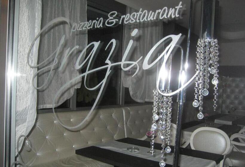 پانسیون Villa Grazia