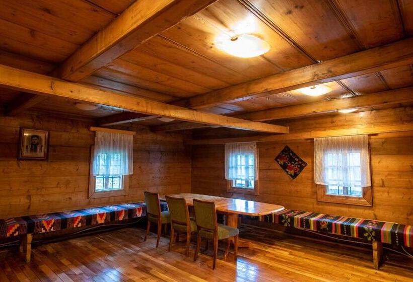 Pensiunea Casa Bunicilor