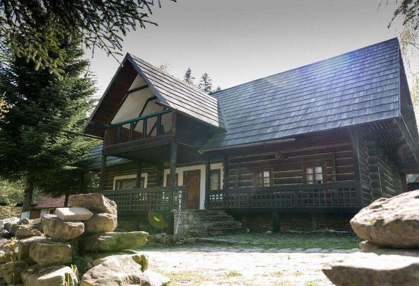 Pensiunea Casa Bunicilor