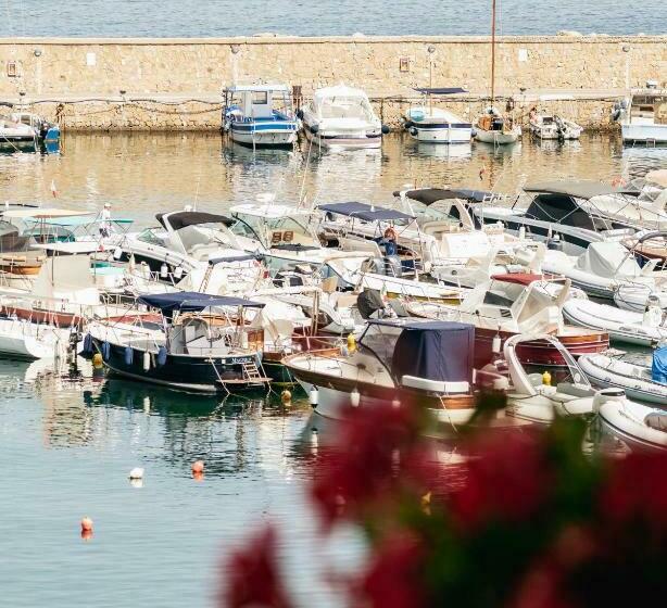 Residenza D Epoca La Corallina