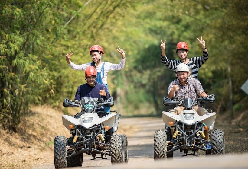 Leaves Valley Resort