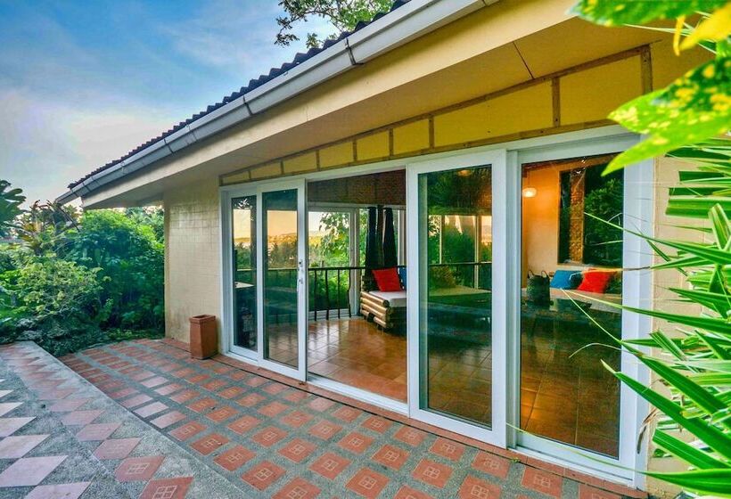 Resort Ralph S Place