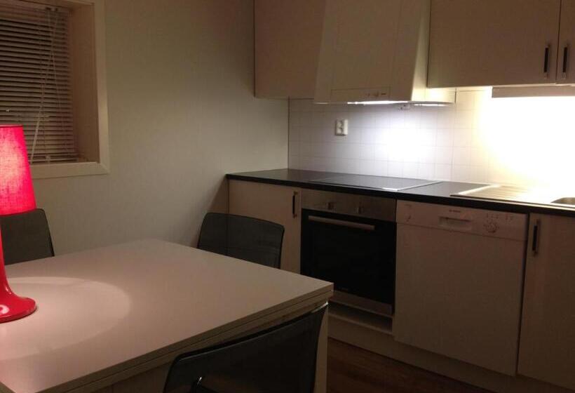 Sentrumsgården Motell As