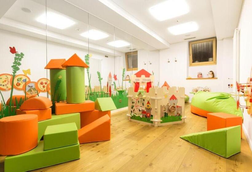 Sporthotel Floralpina