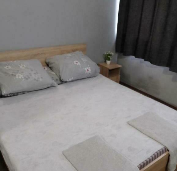 هاستل відпочинок  0 24