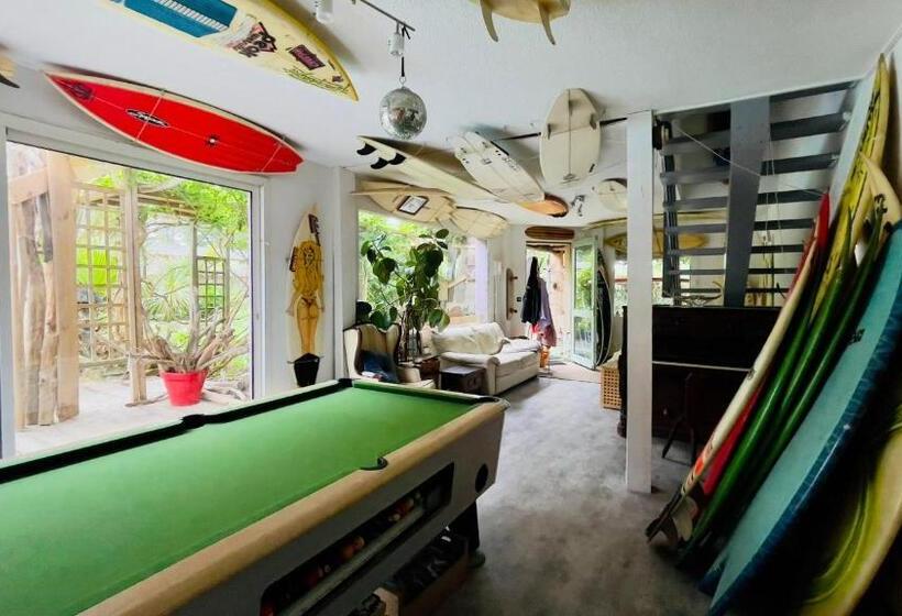 ユースホステル Carwyns Surf House