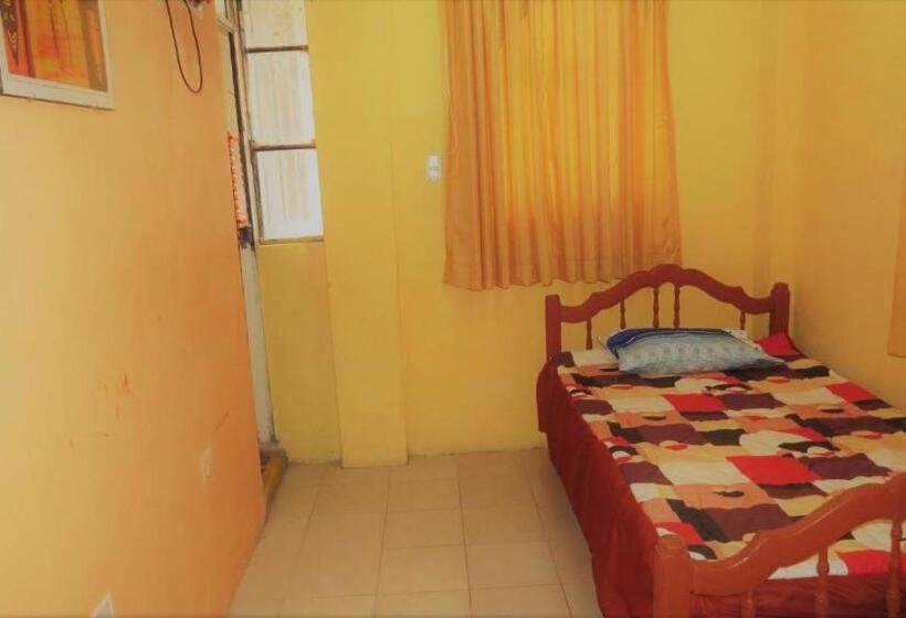 فندق صغير Nery Lodging