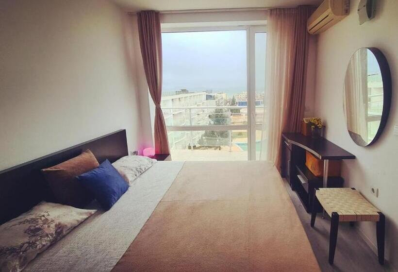 Atlantis Resort Sea View