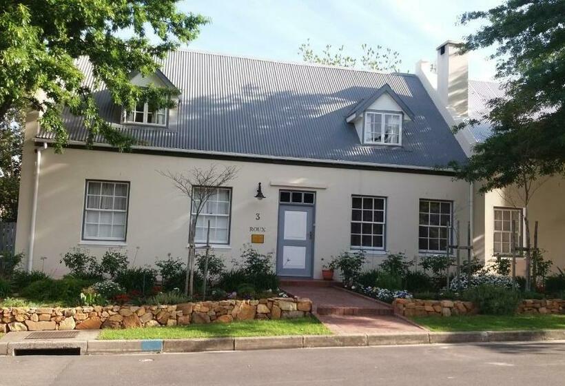 تختخواب و صبحانه 3 On Roux