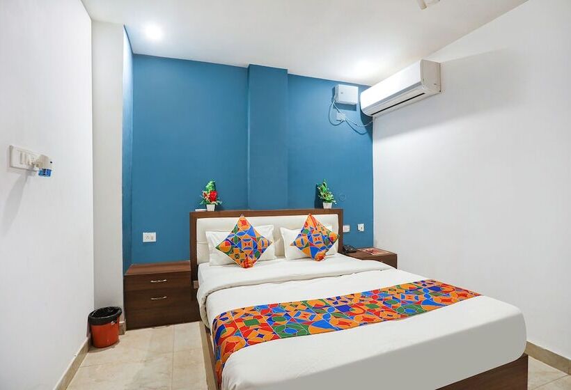 Fabhotel Usha Continental