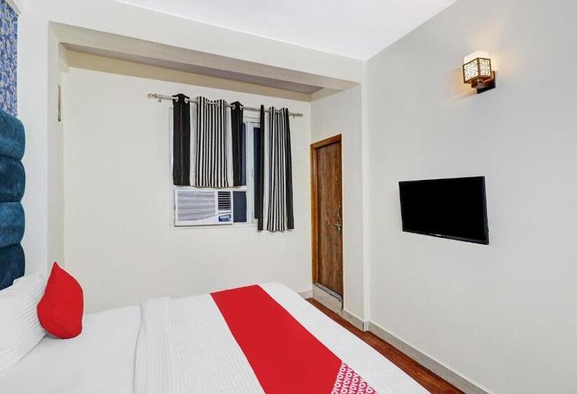 Flagship Hotel Atithi