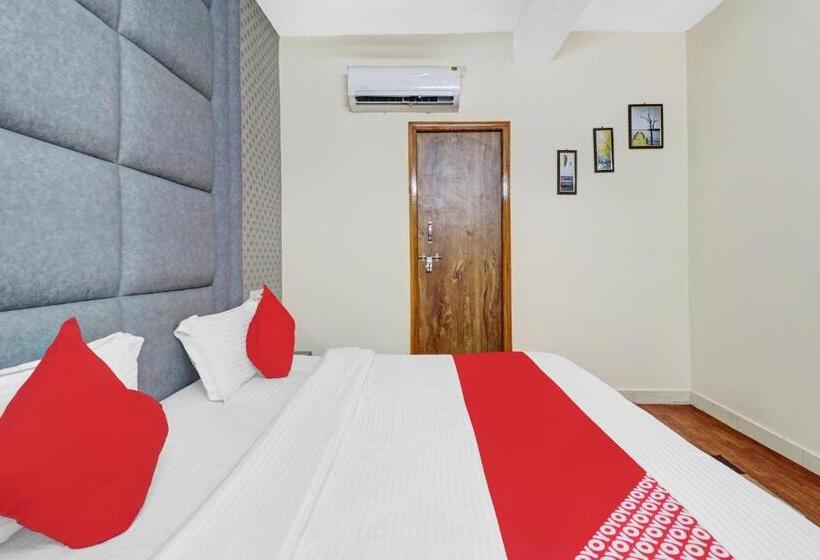 Flagship Hotel Atithi