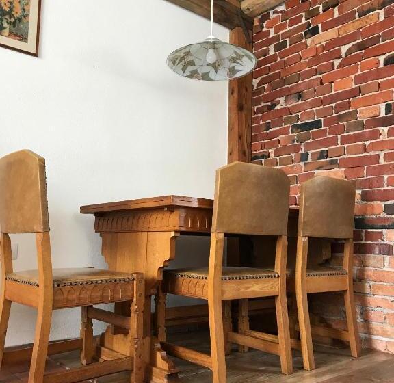 هتل Farmhouse Cvetje