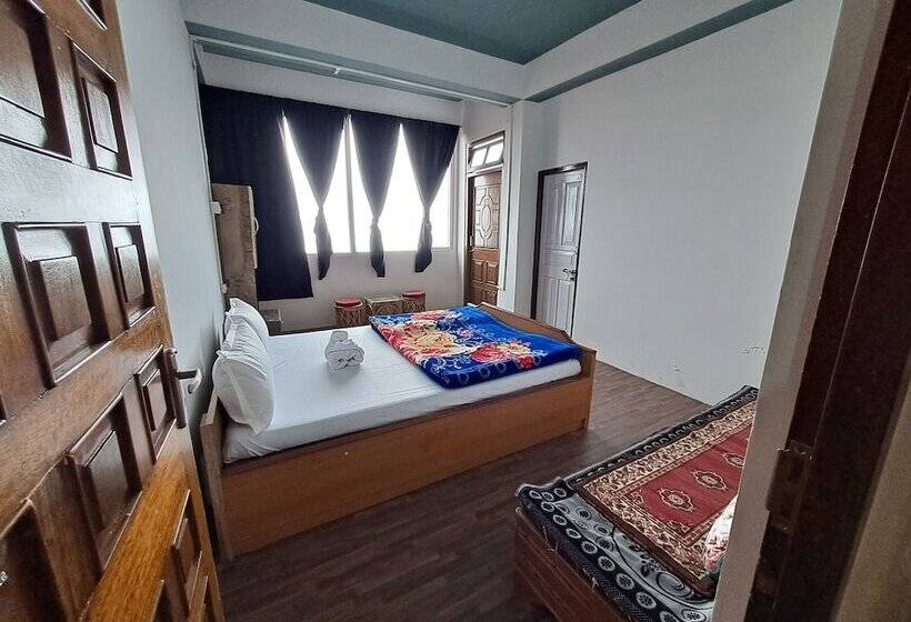 בית מלון כפרי Great Eastern Valley Residency