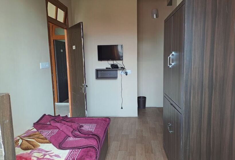 בית מלון כפרי Great Eastern Valley Residency