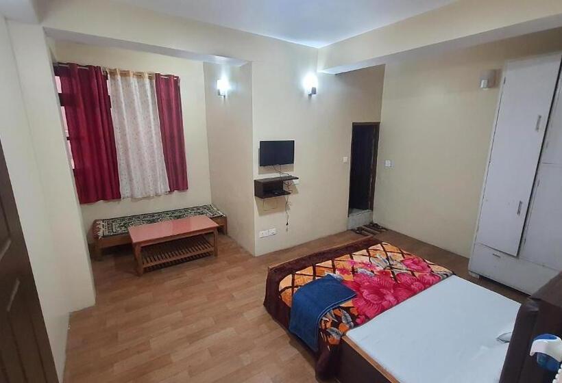 בית מלון כפרי Great Eastern Valley Residency