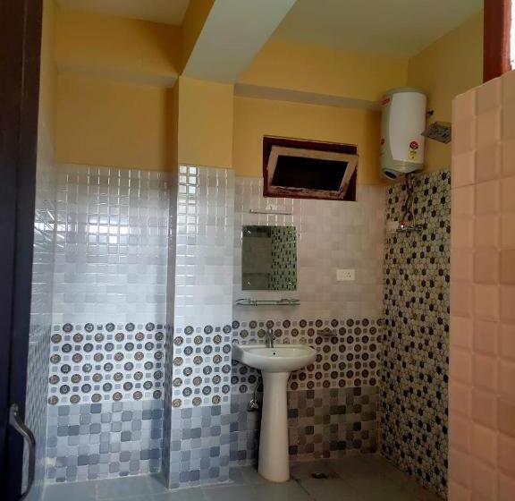 בית מלון כפרי Great Eastern Valley Residency