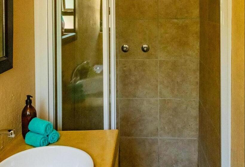 ホテル Impala Cottage