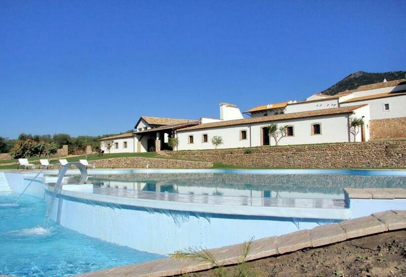 فندق Tenuta Corigliano