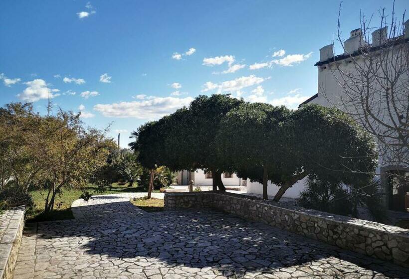فندق Tenuta Corigliano