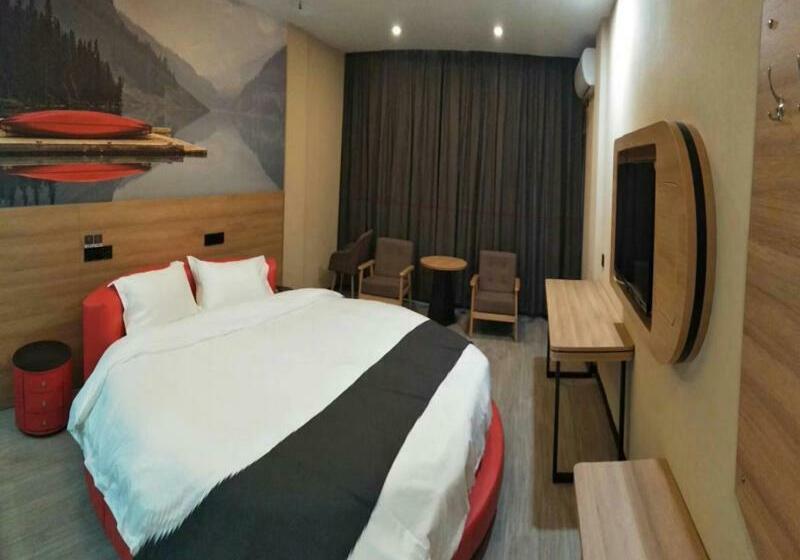 Thank Inn Plus Hotel Anhui Chizhou Jiuhuashan Scenic Area Yonghua Road