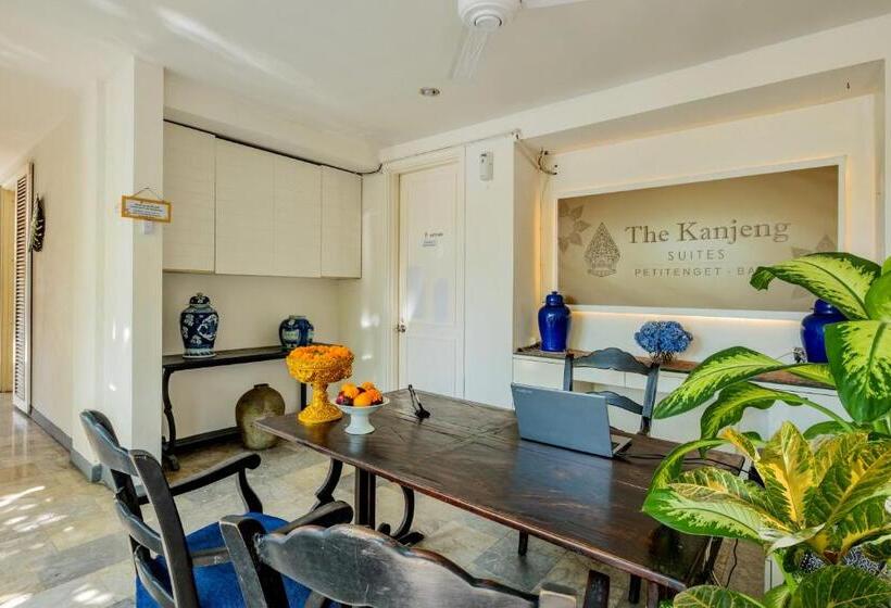 בית מלון כפרי The Kanjeng Suites Petitenget