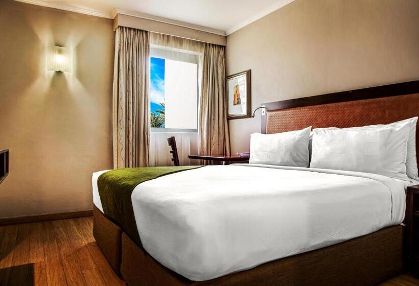 ホテル The Ridgepoint